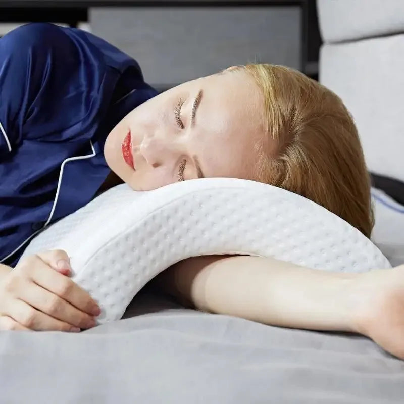 Almohada ortopédica en forma de U de viscoelástica: comodidad y sujeción perfecta